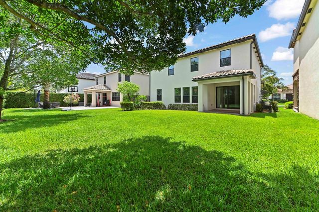 8899 WILLOW COVE Lane, Lake Worth, FL 33467