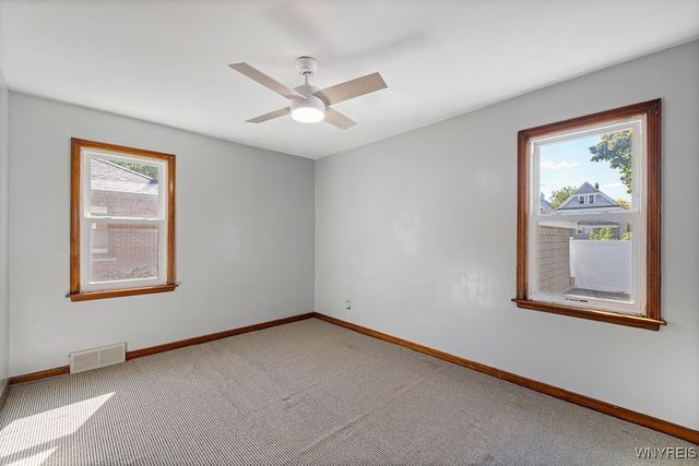 422 21st Street, Niagara Falls, NY 14303