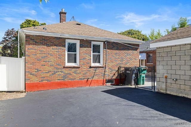 422 21st Street, Niagara Falls, NY 14303