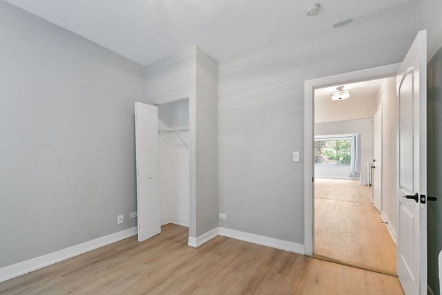 918 W Sunnyside Avenue 1B, Chicago, IL 60640