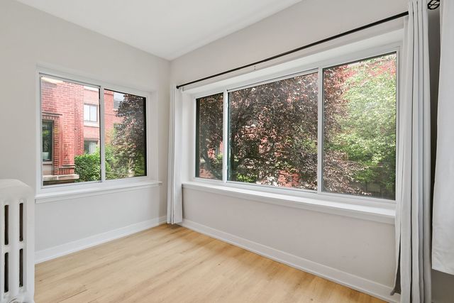 918 W Sunnyside Avenue 1B, Chicago, IL 60640