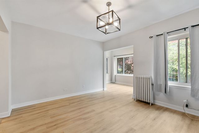 918 W Sunnyside Avenue 1B, Chicago, IL 60640