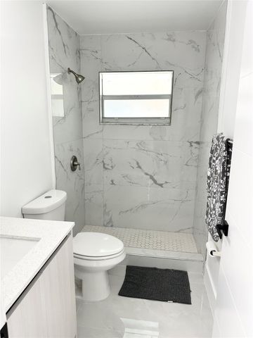 2508 Mckinley St, Hollywood, FL 33020