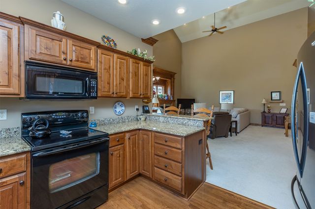 1665 SE Holiday Crest Circle, Waukee, IA 50263