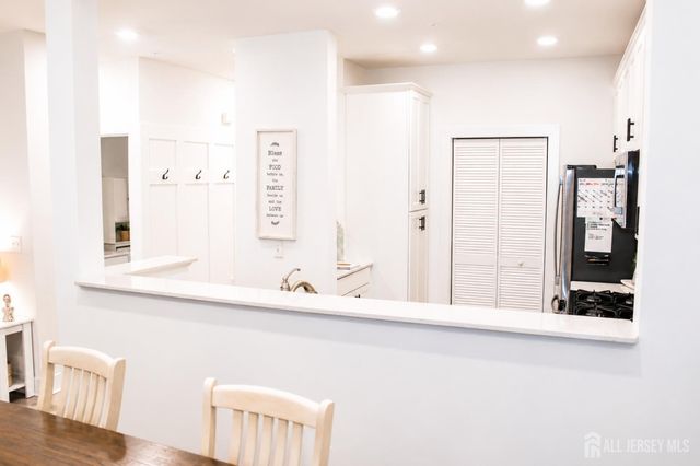 1117 Vanderbergh Boulevard, Monroe, NJ 08831