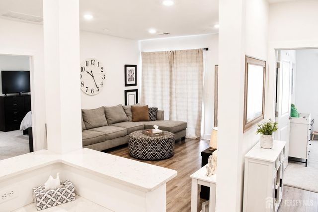 1117 Vanderbergh Boulevard, Monroe, NJ 08831