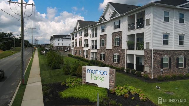 1117 Vanderbergh Boulevard, Monroe, NJ 08831