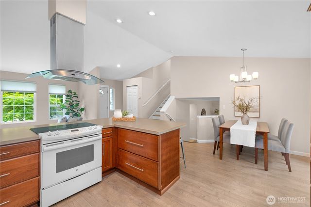 3008 Applehill Court NE, Olympia, WA 98506