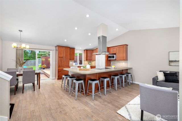 3008 Applehill Court NE, Olympia, WA 98506