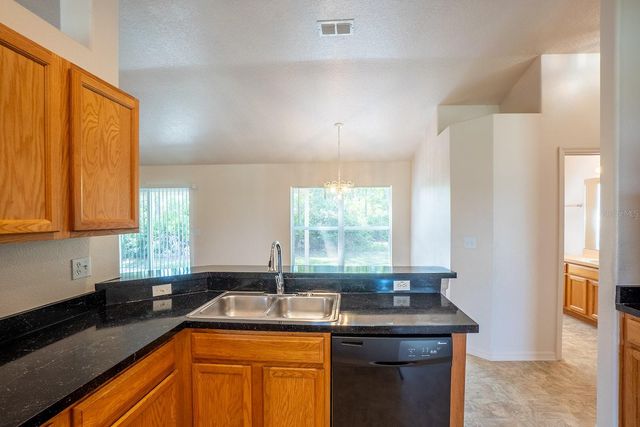 27 RED CLOVER LANE, Palm Coast, FL 32164