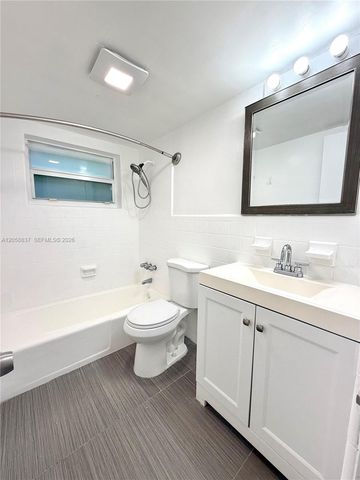 1021 Michigan Avenue 3, Miami Beach, FL 33139