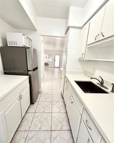 1021 Michigan Avenue 3, Miami Beach, FL 33139