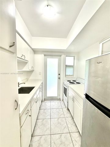 1021 Michigan Avenue 3, Miami Beach, FL 33139