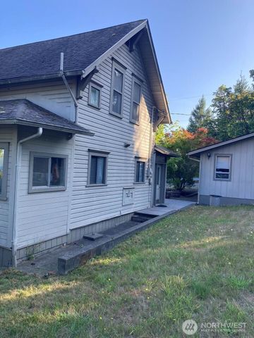 160 N Old Mill Road, Hoodsport, WA 98548