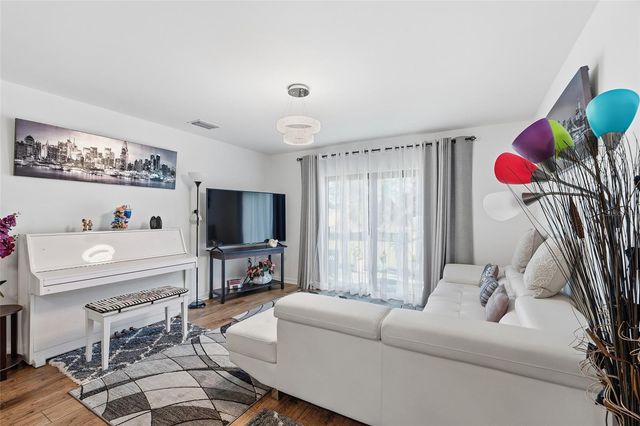 1304 GOSHEN ROAD, North Port, FL 34288