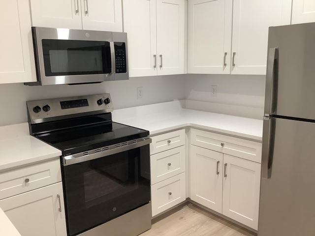 700 Daniel Ellis Drive 2102, Charleston, SC 29412