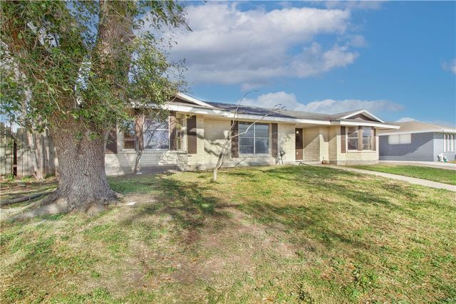 5305 Surrey, Corpus Christi, TX 78415