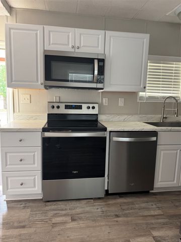 3524 Gerry Drive, Granbury, TX 76049