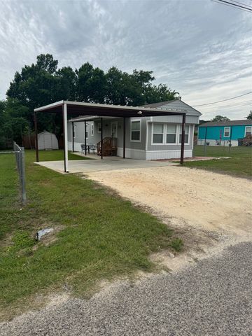 3524 Gerry Drive, Granbury, TX 76049