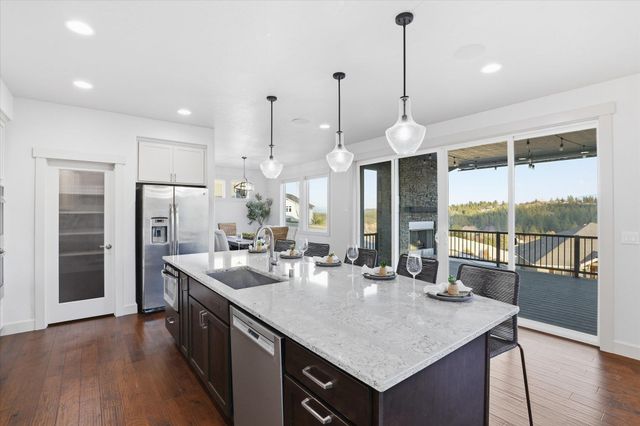 4421 S Henry's Fork Ln, Spokane, WA 99206