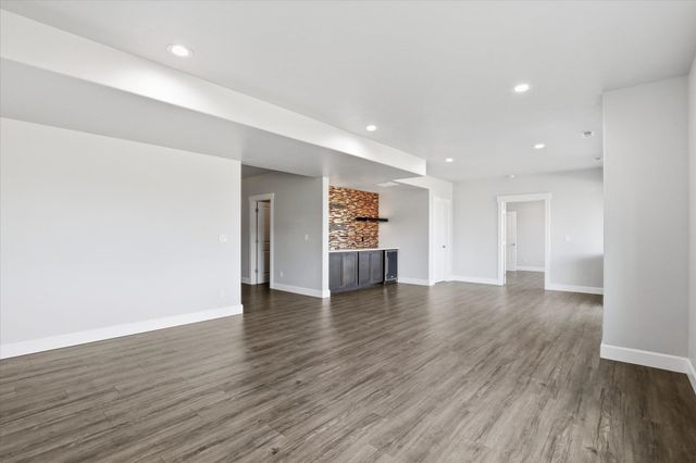 4421 S Henry's Fork Ln, Spokane, WA 99206