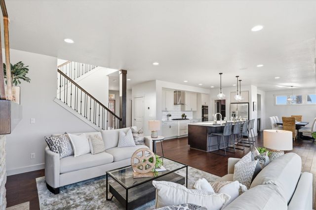 4421 S Henry's Fork Ln, Spokane, WA 99206