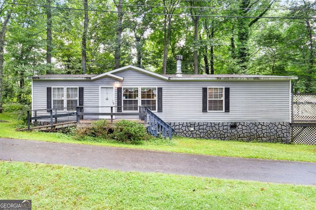 108 Leisure Woods Lane, Hiawassee, GA 30546