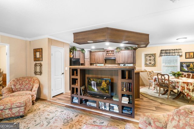 108 Leisure Woods Lane, Hiawassee, GA 30546