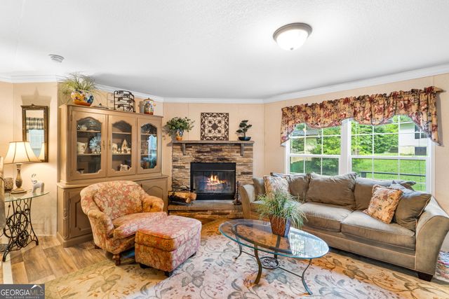 108 Leisure Woods Lane, Hiawassee, GA 30546