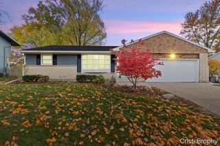 2538 Berwyck Road, Grand Rapids, MI 49506