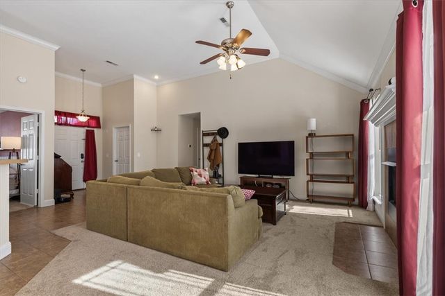 11 Cumbrian Drive, Bella Vista, AR 72714