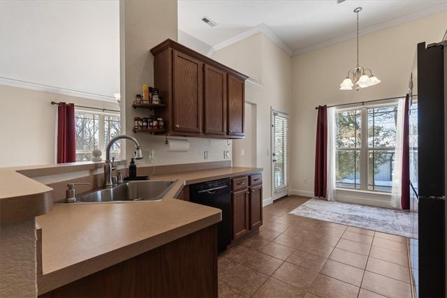 11 Cumbrian Drive, Bella Vista, AR 72714