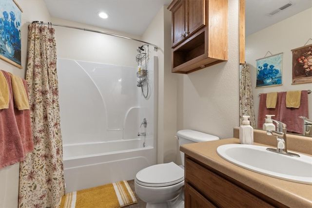 11 Cumbrian Drive, Bella Vista, AR 72714