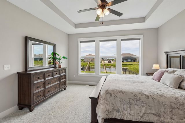 17008 Hickory Drive, Urbandale, IA 50323