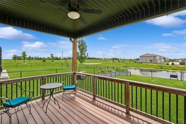 17008 Hickory Drive, Urbandale, IA 50323
