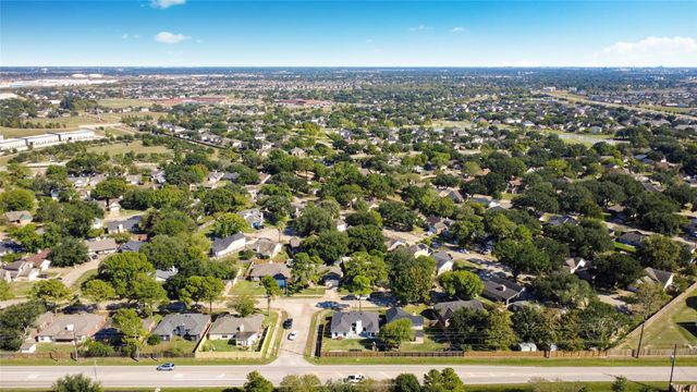 3315 Lakeland Gardens Drive, Katy, TX 77449