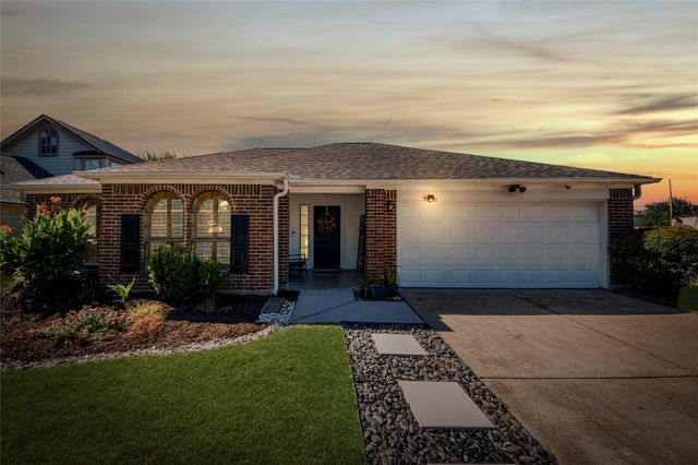 3315 Lakeland Gardens Drive, Katy, TX 77449