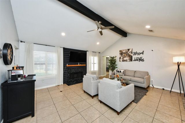 3315 Lakeland Gardens Drive, Katy, TX 77449