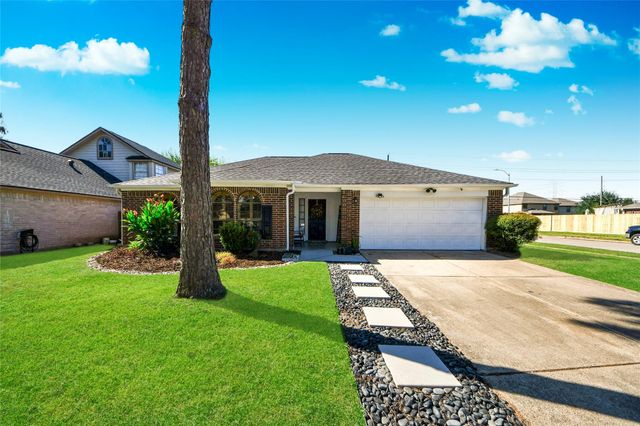 3315 Lakeland Gardens Drive, Katy, TX 77449