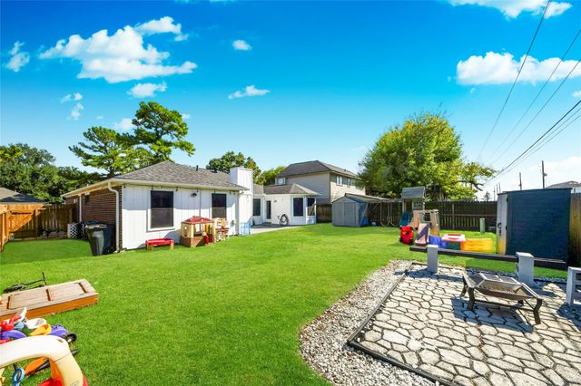 3315 Lakeland Gardens Drive, Katy, TX 77449