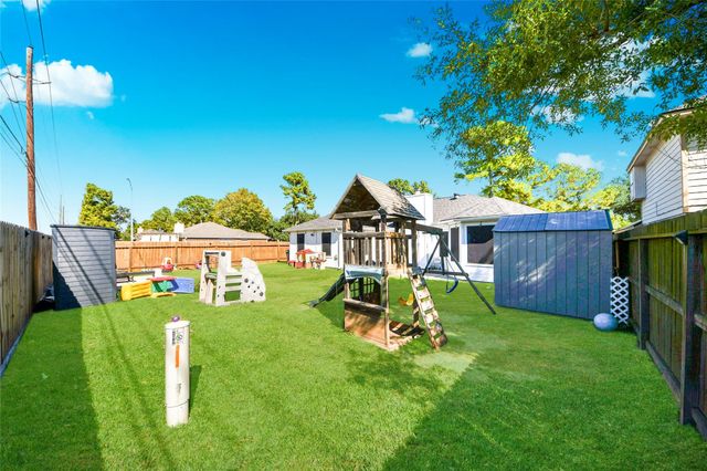 3315 Lakeland Gardens Drive, Katy, TX 77449