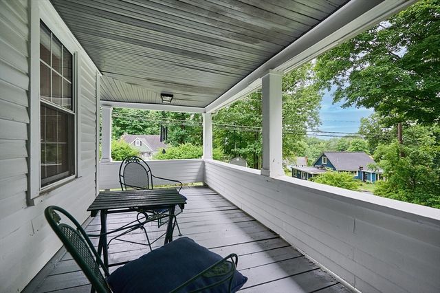 80 Jackson St, Belchertown, MA 01007