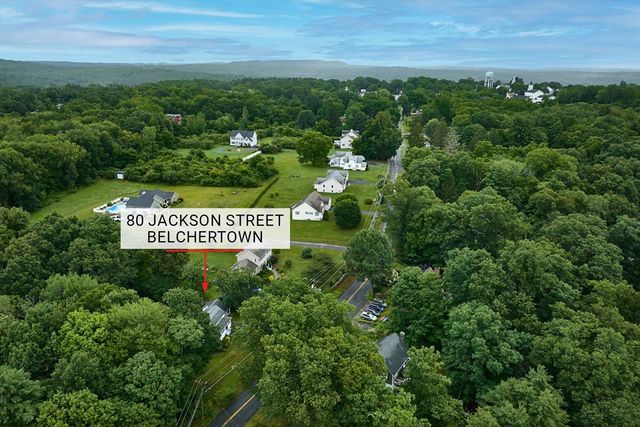 80 Jackson St, Belchertown, MA 01007
