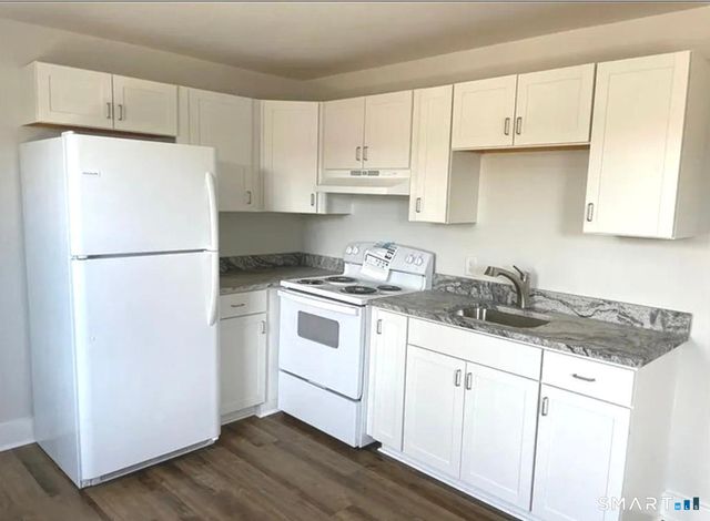 30 Anthony Street B, Griswold, CT 06351