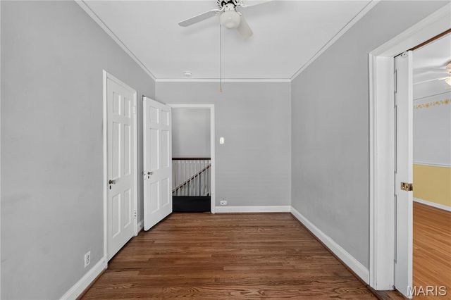 217 Elm Avenue, St Louis, MO 63122