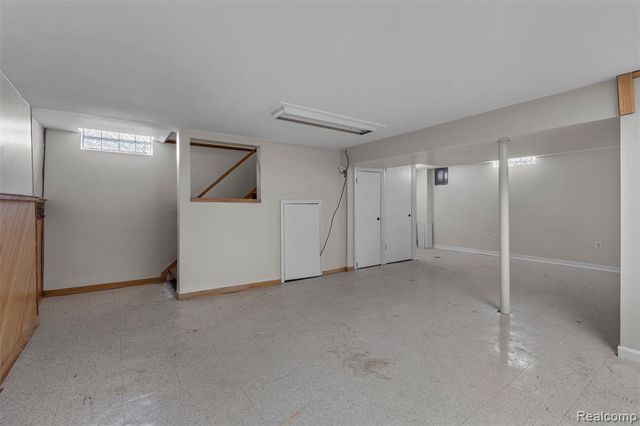 27517 Windsor Street, Garden City, MI 48135