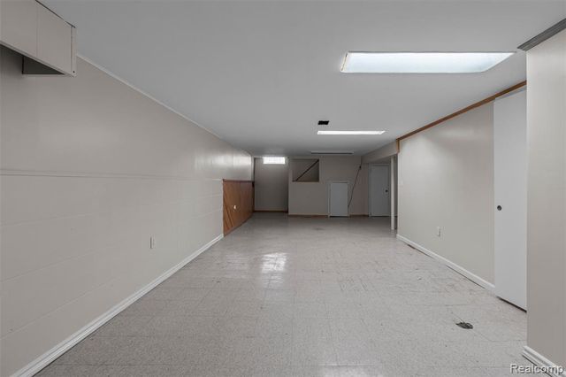 27517 Windsor Street, Garden City, MI 48135