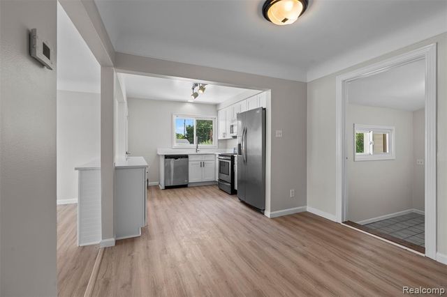 27517 Windsor Street, Garden City, MI 48135