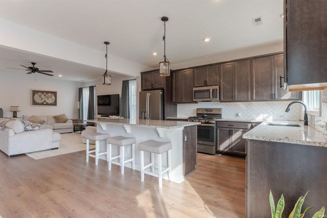 2935 TIPPERARY Drive, Evansville, IN 47725