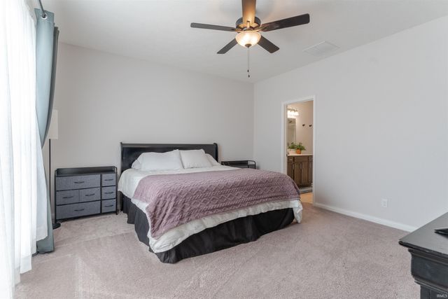 2935 TIPPERARY Drive, Evansville, IN 47725